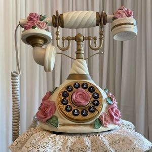 Vintage Romantic Rose Chord Phone💐